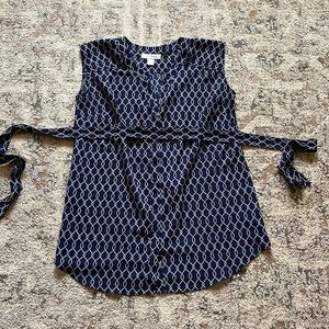 *temporary price drop* Bundle of Motherhood maternity shirts